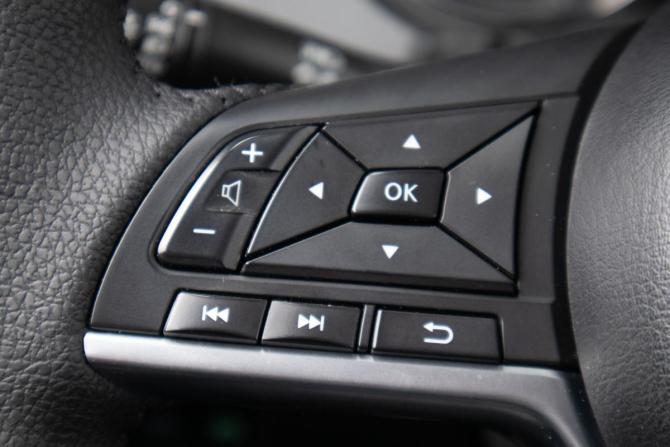 Nissan Rogue Sport I Рестайлинг с пробегом 2021 года, цена 2 209 000 рублей, 52214 км, внедорожник, Автокод Объявления