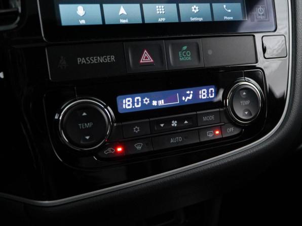 Mitsubishi Outlander III Рестайлинг 3 с пробегом 2022 года, цена 2 819 444 рубля, 20429 км, внедорожник, Автокод Объявления