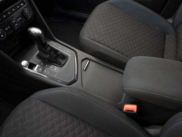 Volkswagen Tiguan II с пробегом 2019 года, цена 2 450 000 рублей, 133490 км, внедорожник, Автокод Объявления