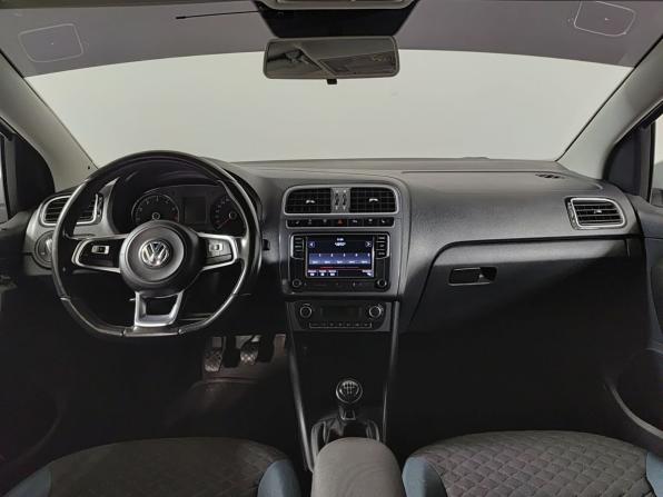 Volkswagen Polo V Рестайлинг с пробегом 2019 года, цена 1 200 000 рублей, 130670 км, седан, Автокод Объявления