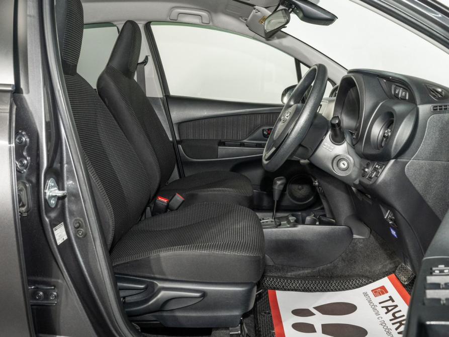 Toyota Vitz III (XP130) Рестайлинг 2 Иркутск  - изображение 5