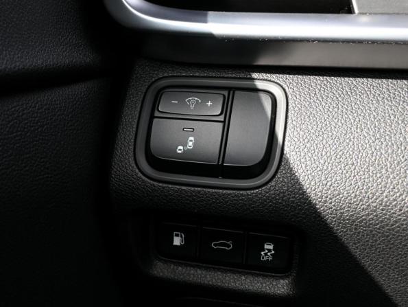 Kia Optima IV Рестайлинг с пробегом 2019 года, цена 2 090 000 рублей, 155085 км, седан, Автокод Объявления