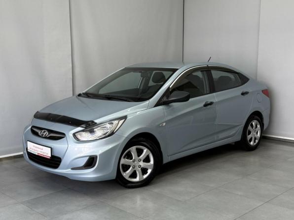 Hyundai Solaris I с пробегом 2013 года, цена 800 000 рублей, 56055 км, седан, Автокод Объявления