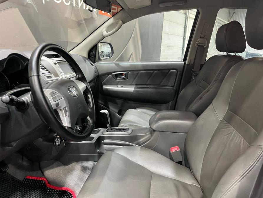 Toyota Hilux VII Рестайлинг Пермь  - изображение 13