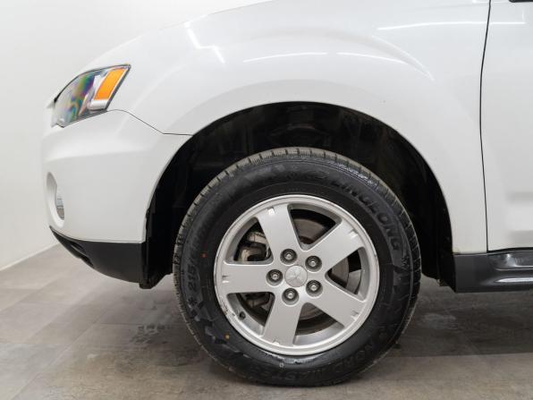 Mitsubishi Outlander II Рестайлинг с пробегом 2011 года, цена 1 120 000 рублей, 143411 км, внедорожник, Автокод Объявления