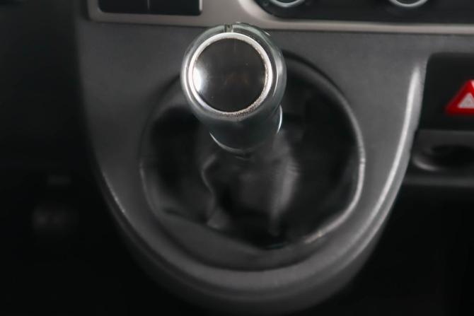 Volkswagen Caravelle T5 Рестайлинг с пробегом 2013 года, цена 1 749 000 рублей, 244000 км, минивэн, Автокод Объявления