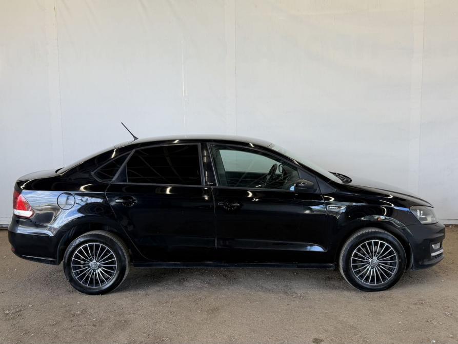 Volkswagen Polo V Рестайлинг Псков  - изображение 8