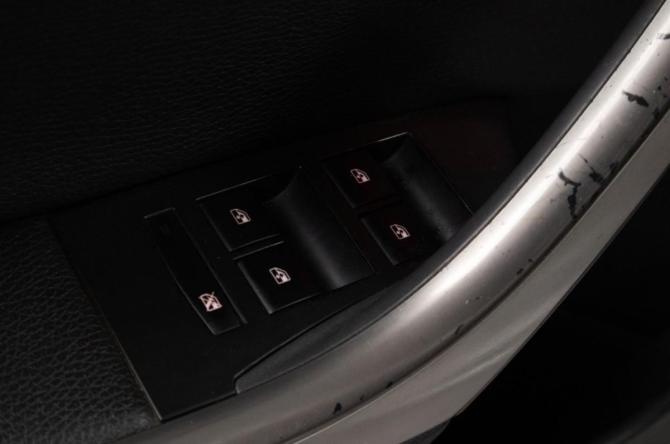 Opel Astra J с пробегом 2012 года, цена 579 000 рублей, 281000 км, хэтчбек, Автокод Объявления