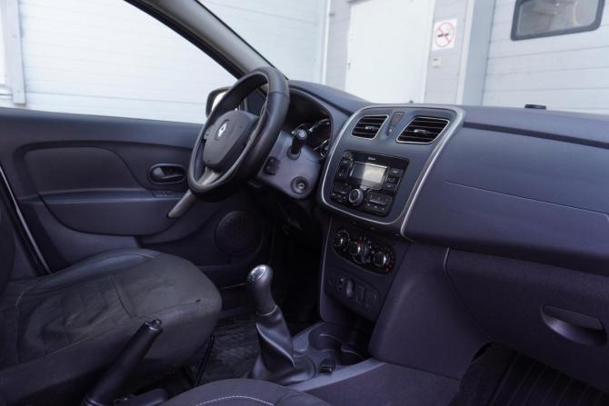 Renault Sandero II с пробегом 2018 года, цена 1 099 000 рублей, 79150 км, хэтчбек, Автокод Объявления