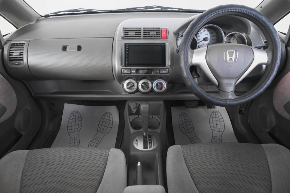 Honda Fit I Кемерово  - изображение 14