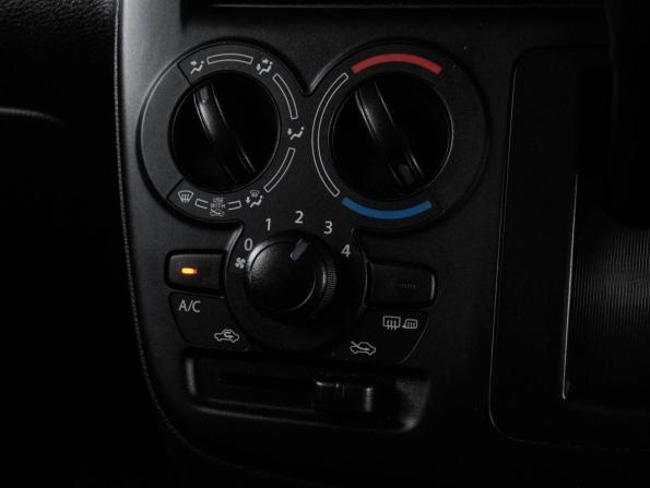 Suzuki Solio III с пробегом 2019 года, цена 1 369 000 рублей, 81941 км, микровэн, Автокод Объявления