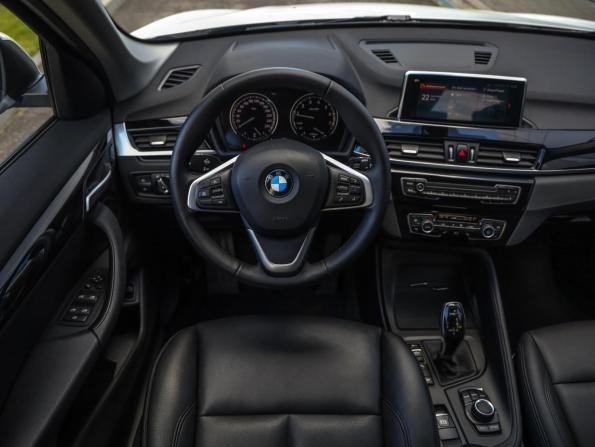 BMW X1 II (F48) Рестайлинг с пробегом 2021 года, цена 3 499 000 рублей, 57500 км, внедорожник, Автокод Объявления