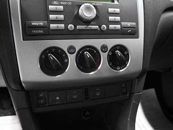 Ford Focus II с пробегом 2006 года, цена 450 000 рублей, 288769 км, седан, Автокод Объявления