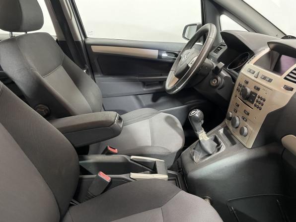 Opel Zafira B с пробегом 2008 года, цена 489 000 рублей, 230952 км, компактвэн, Автокод Объявления