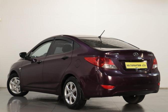 Hyundai Solaris I с пробегом 2012 года, цена 829 000 рублей, 229000 км, седан, Автокод Объявления