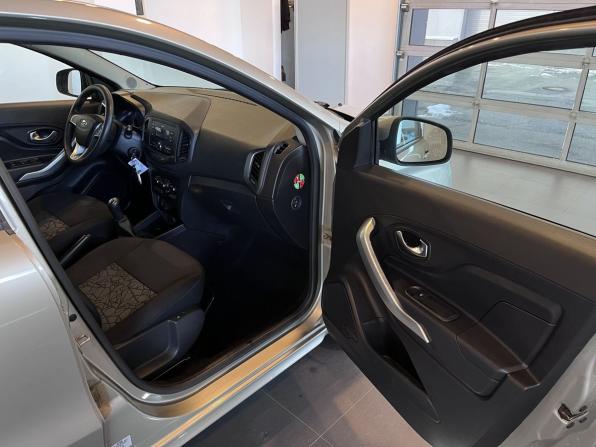 Lada (ВАЗ) XRAY I с пробегом 2019 года, цена 927 000 рублей, 60134 км, хэтчбек, Автокод Объявления