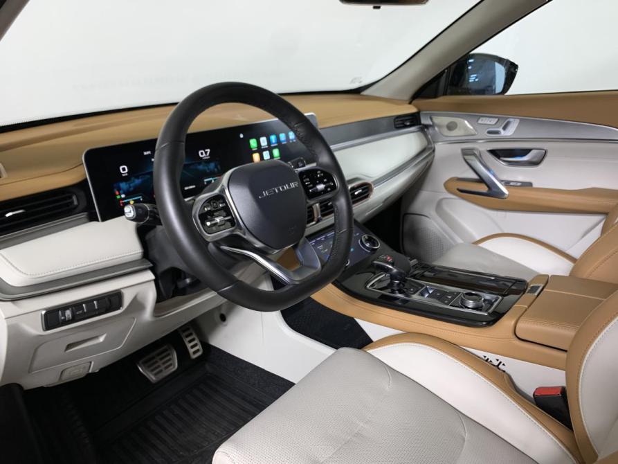 JETOUR X70+ I Москва  - изображение 11