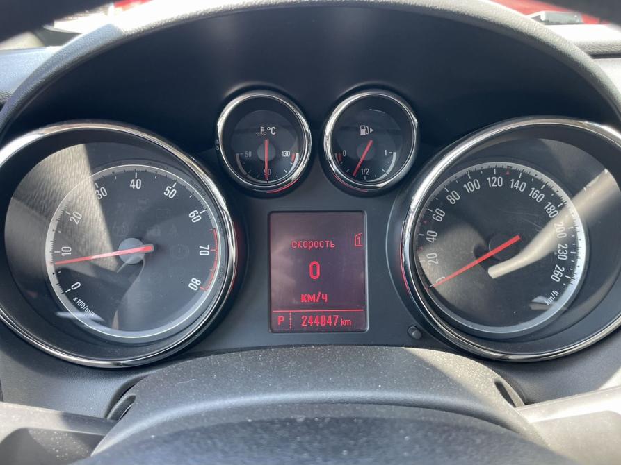Opel Astra J Рестайлинг Москва  - изображение 17