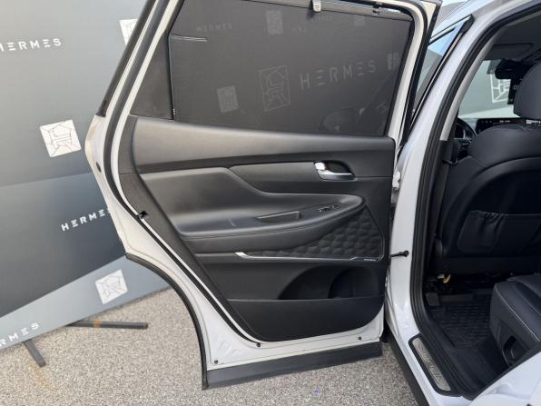 Hyundai Santa Fe IV Рестайлинг с пробегом 2022 года, цена 3 649 000 рублей, 74630 км, внедорожник, Автокод Объявления