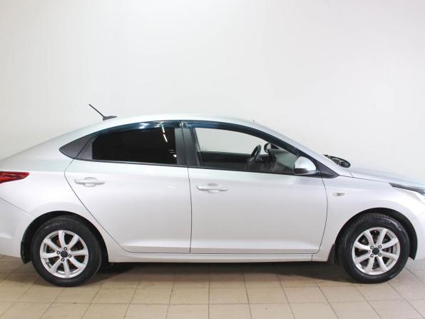 Hyundai Solaris II с пробегом 2019 года, цена 1 434 000 рублей, 90476 км, седан, Автокод Объявления