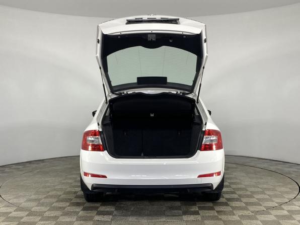 Skoda Octavia III (A7) с пробегом 2014 года, цена 950 000 рублей, 143141 км, лифтбек, Автокод Объявления