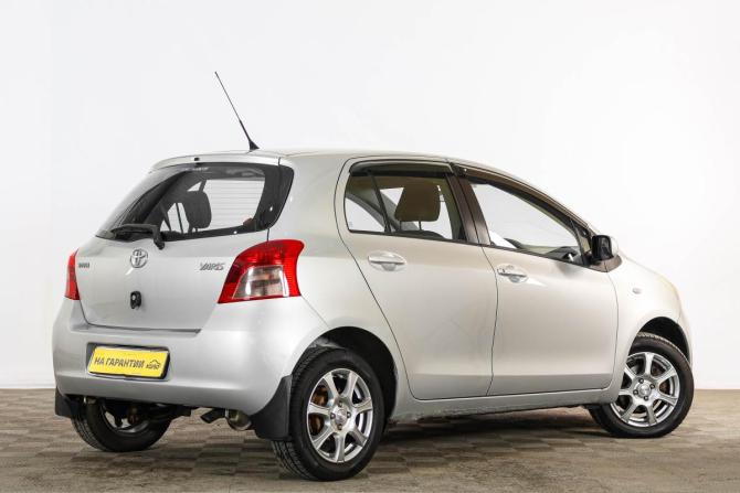 Toyota Yaris II с пробегом 2007 года, цена 649 000 рублей, 74400 км, хэтчбек, Автокод Объявления