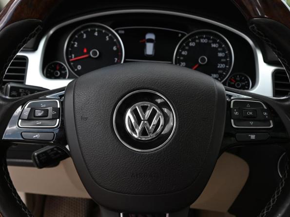 Volkswagen Touareg II с пробегом 2012 года, цена 2 199 000 рублей, 136234 км, внедорожник, Автокод Объявления