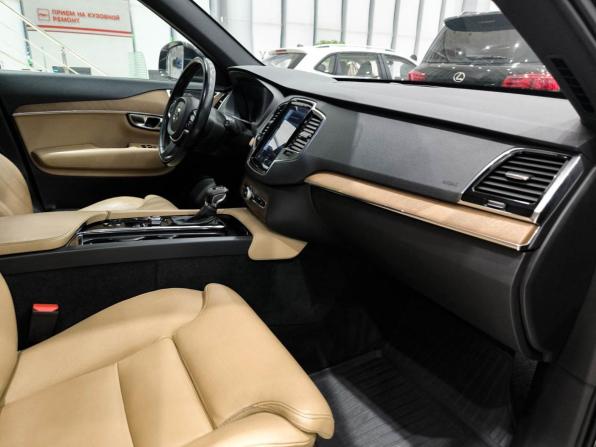 Volvo XC90 II с пробегом 2017 года, цена 3 603 000 рублей, 234398 км, внедорожник, Автокод Объявления