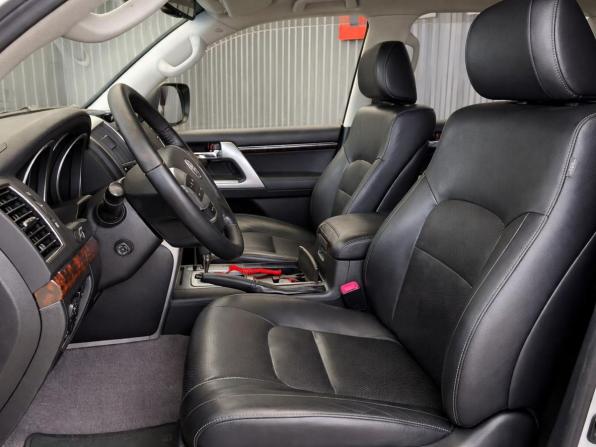 Toyota Land Cruiser 200 Series с пробегом 2012 года, цена 3 767 000 рублей, 162767 км, внедорожник, Автокод Объявления
