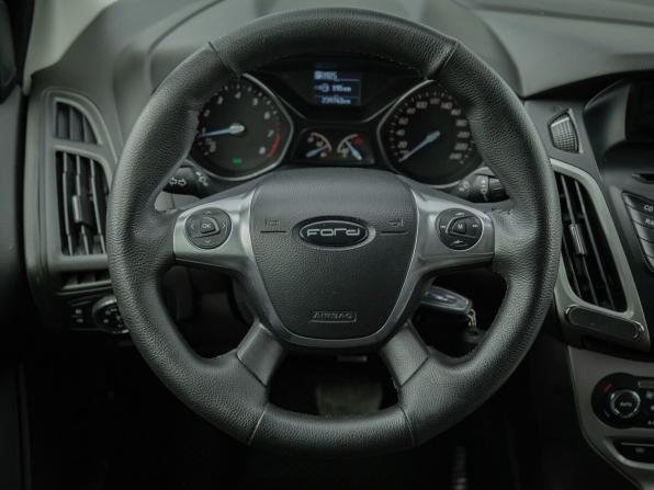 Ford Focus III с пробегом 2013 года, цена 703 500 рублей, 239000 км, седан, Автокод Объявления