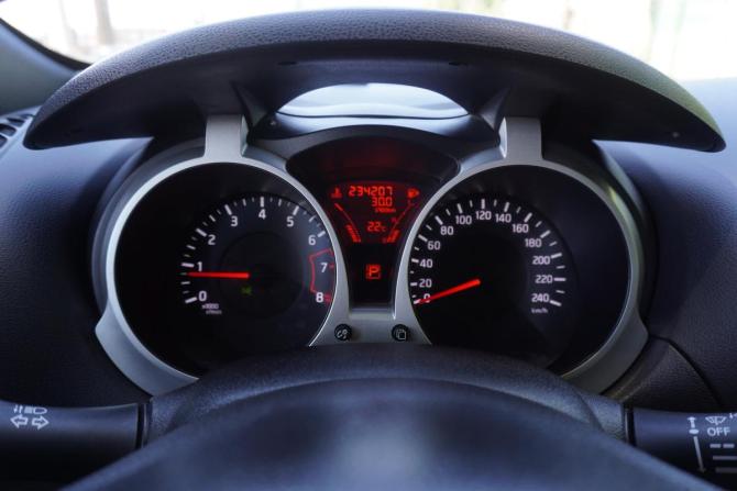 Nissan Juke I с пробегом 2012 года, цена 980 000 рублей, 234206 км, внедорожник, Автокод Объявления