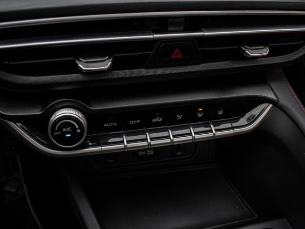 Changan Eado Plus с пробегом 2023 года, цена 1 530 000 рублей, 30700 км, седан, Автокод Объявления