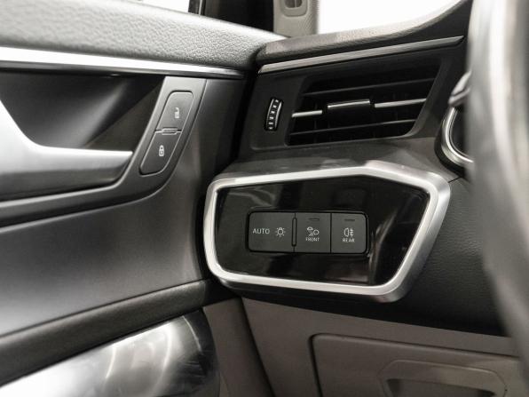 Audi A6 V (C8) с пробегом 2019 года, цена 3 690 000 рублей, 158010 км, универсал, Автокод Объявления