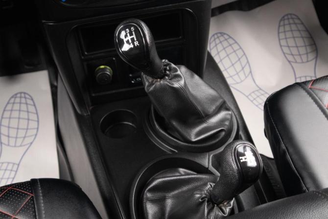 Chevrolet Niva I Рестайлинг с пробегом 2012 года, цена 599 000 рублей, 139000 км, внедорожник, Автокод Объявления