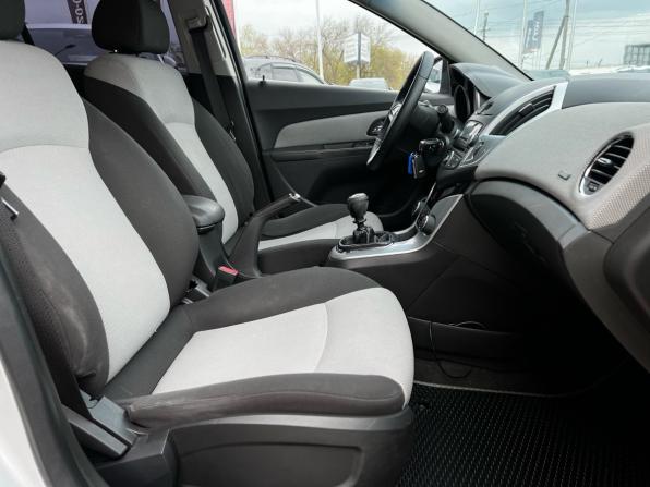 Chevrolet Cruze I Рестайлинг с пробегом 2013 года, цена 755 000 рублей, 184239 км, седан, Автокод Объявления