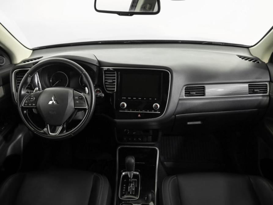 Mitsubishi Outlander III Рестайлинг 3 Санкт-Петербург  - изображение 10