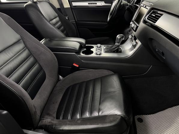 Volkswagen Touareg II Рестайлинг с пробегом 2015 года, цена 3 290 000 рублей, 150000 км, внедорожник, Автокод Объявления