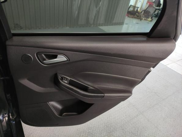 Ford Focus III с пробегом 2011 года, цена 815 000 рублей, 185078 км, хэтчбек, Автокод Объявления