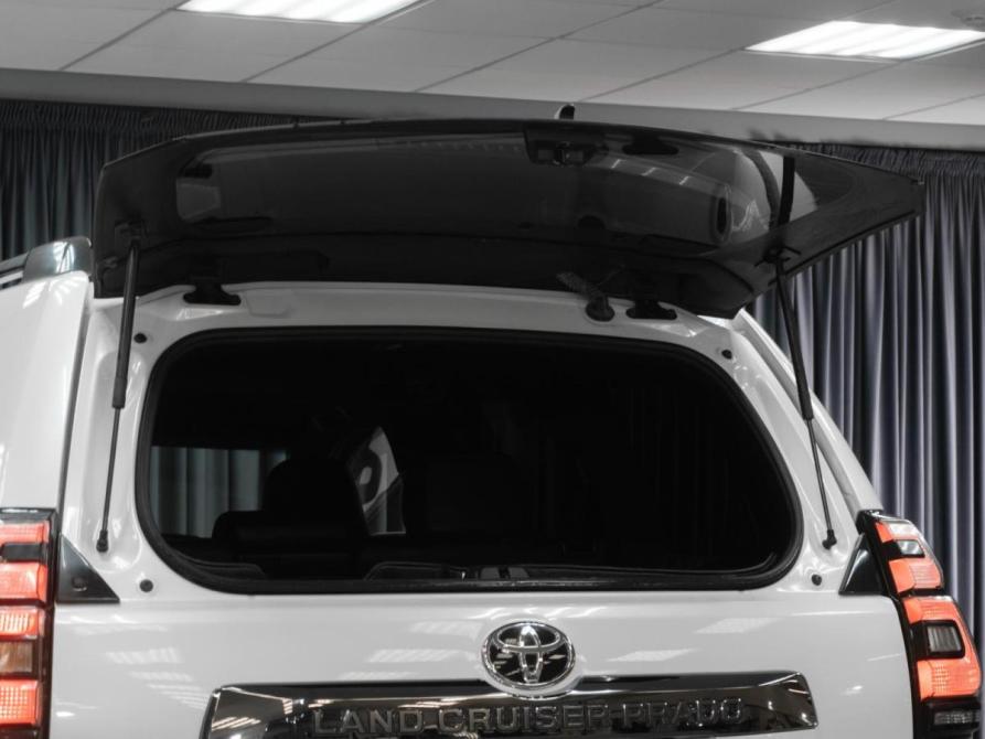 Toyota Land Cruiser Prado 150 Series Рестайлинг 3 Тюмень  - изображение 31
