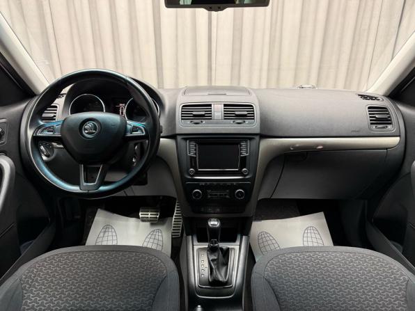 Skoda Yeti I Рестайлинг с пробегом 2014 года, цена 1 349 000 рублей, 238432 км, внедорожник, Автокод Объявления