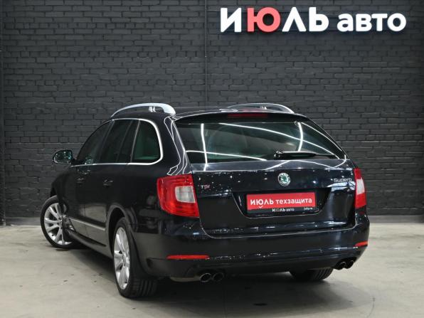Skoda Superb II с пробегом 2012 года, цена 1 000 000 рублей, 267673 км, универсал, Автокод Объявления