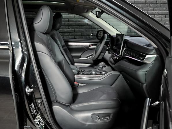 Toyota Highlander IV (XU70) с пробегом 2025 года, цена 5 250 000 рублей, 51 км, внедорожник, Автокод Объявления