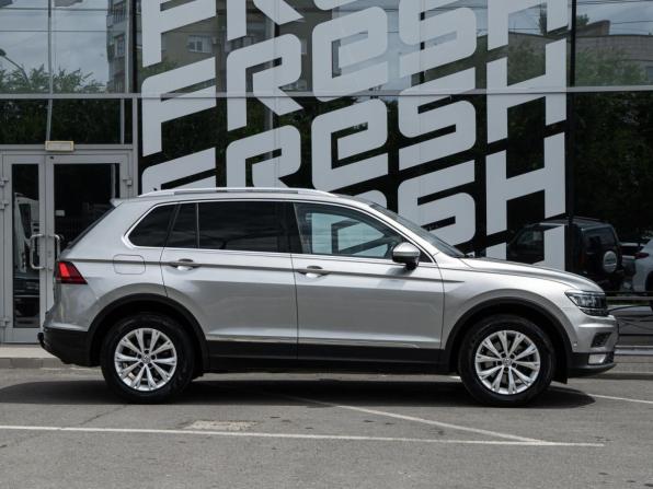 Volkswagen Tiguan II с пробегом 2017 года, цена 1 999 000 рублей, 230935 км, внедорожник, Автокод Объявления