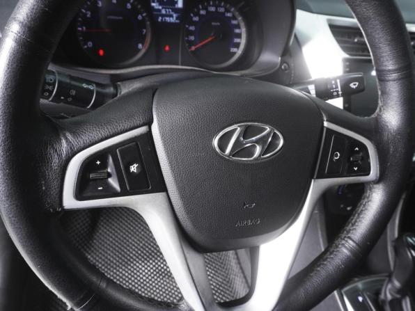 Hyundai Solaris I Рестайлинг с пробегом 2014 года, цена 888 000 рублей, 217592 км, седан, Автокод Объявления