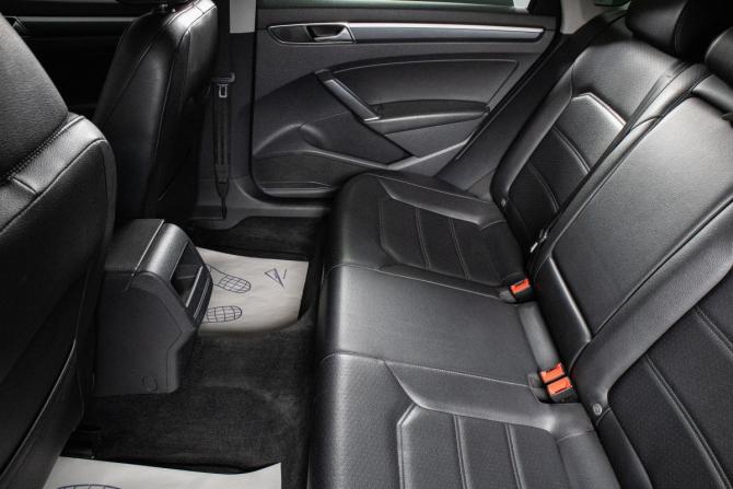Volkswagen Passat (North America and China) II (China Market) с пробегом 2018 года, цена 2 129 000 рублей, 138000 км, седан, Автокод Объявления