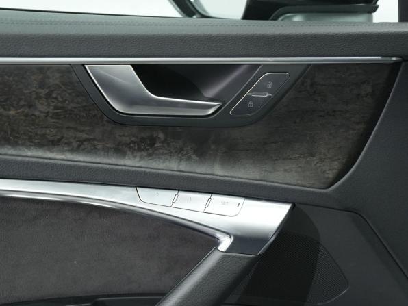 Audi A6 V (C8) с пробегом 2018 года, цена 4 300 000 рублей, 75000 км, седан, Автокод Объявления
