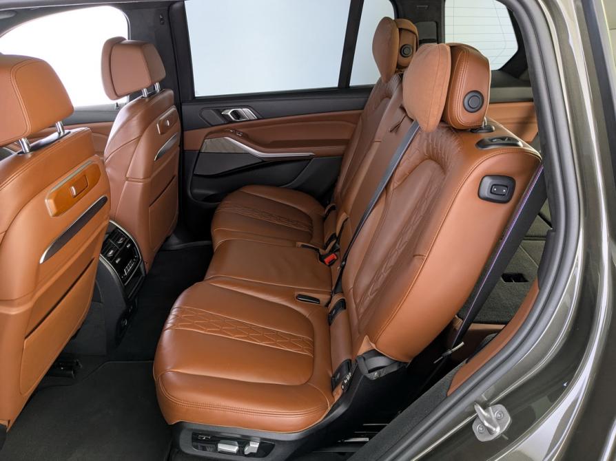 BMW X7 I (G07) Рестайлинг Москва  - изображение 12