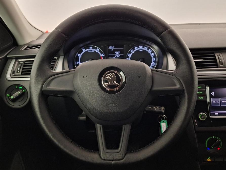 Skoda Rapid I Рестайлинг Псков  - изображение 11