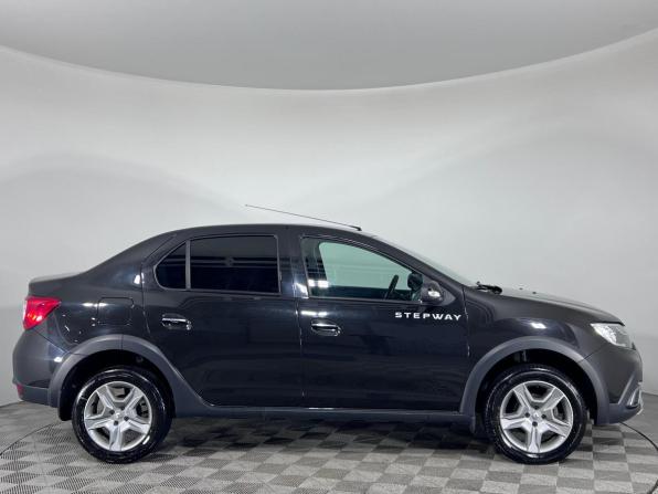 Renault Logan II Рестайлинг с пробегом 2019 года, цена 1 199 000 рублей, 82300 км, седан, Автокод Объявления