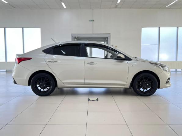 Hyundai Solaris II с пробегом 2019 года, цена 1 440 000 рублей, 106148 км, седан, Автокод Объявления